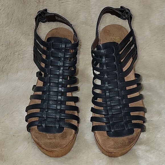 WHITE MOUNTAIN BLACK ASTONISH PLATFORM CLOG SANDALS, SIZE 7 - NEW - Picture 2 of 14